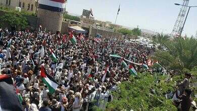 تظاهرات حاشدة في المدن اليمنية تضامناً مع الشعب الفلسطيني ورفضاً لجرائم الإحتلال الإسرائيلي