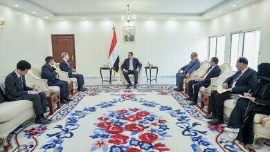 رئيس الوزراء يستقبل في عدن السفير الكوري لدى اليمن