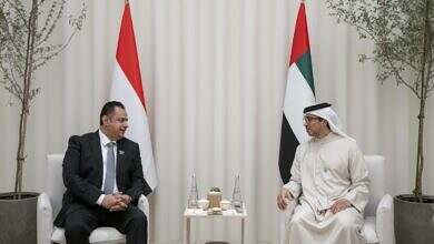 رئيس الوزراء يناقش مع نائب الرئيس الإماراتي العلاقات الثنائية ومستجدات الأوضاع