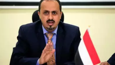 الارياني: تهديد مليشيات الحوثي باسقاط طائرة تابعة للأمم المتحدة تصعيد خطير وتحدي سافر للمجتمع الدولي