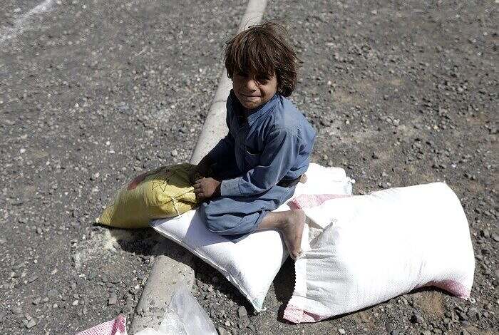 الأمم المتحدة: أكثر من نصف الأسر في المناطق الخاضعة للحوثيين باليمن لا تأكل ما يكفي